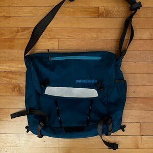 Patagonia Computer Messenger bag